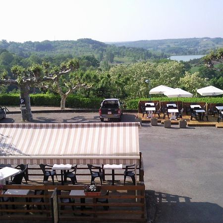 Logis L'Auberge Du Quercy Blanc Molières エクステリア 写真